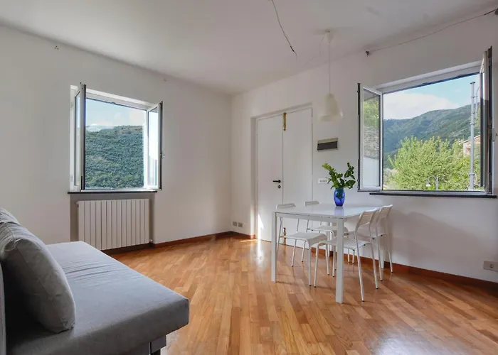 Awesome In With Wifi Bogliasco